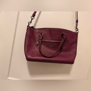 Coach prairie Satchel Crossbody Pebbled Leather
- burgundy